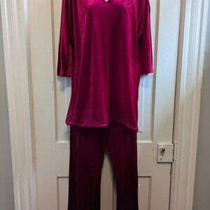 2 piece velour lounge wear